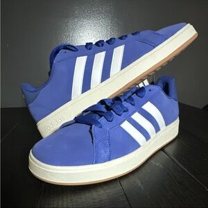 New Adidas Men's Grand Course Base 00s Blue/White Sneakers size 11.5.